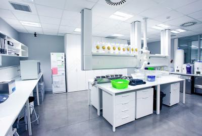 國家藥監(jiān)局關(guān)于發(fā)布《化妝品安全風(fēng)險(xiǎn)監(jiān)測與評價管理辦法》的公告（2025年第37號）